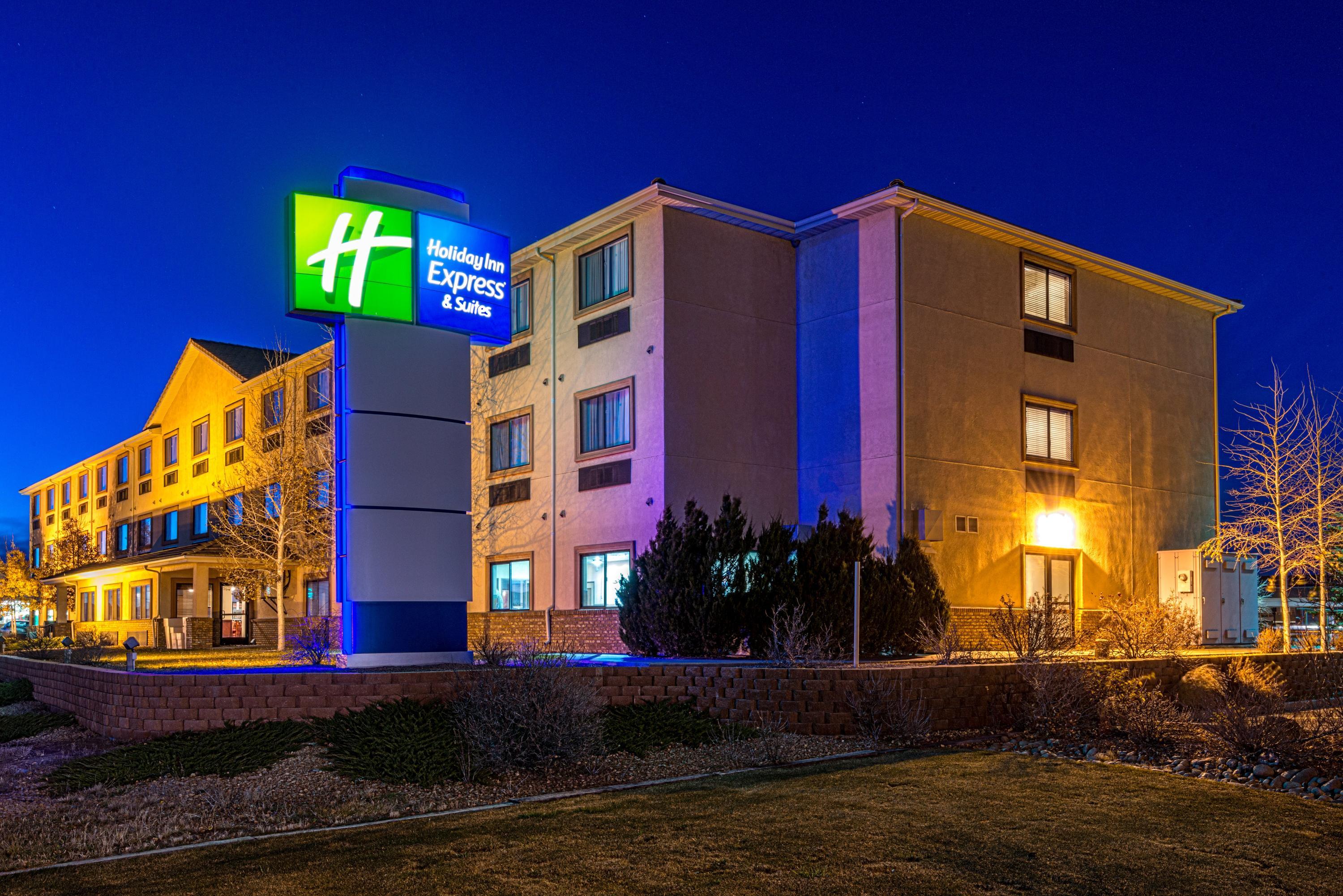 Days Inn by Wyndham Alamosa, Alamosa - Compare Deals