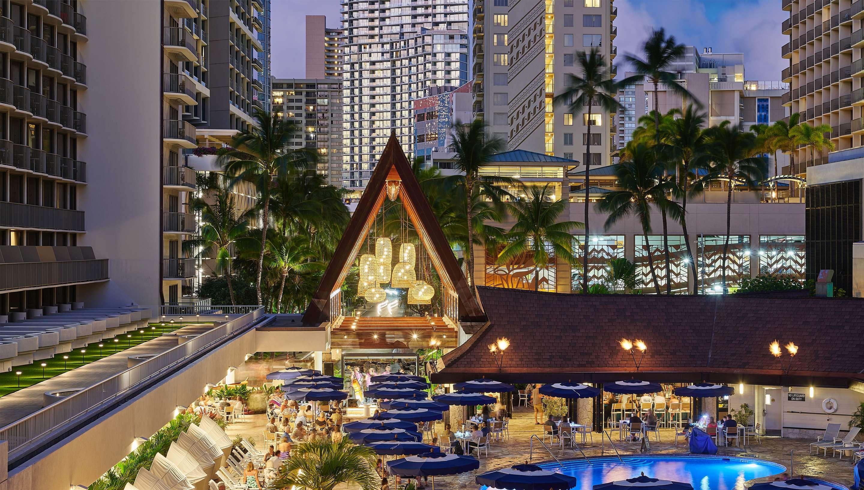 Outrigger Reef Waikiki Beach, Oahu, HI : Five Star Alliance