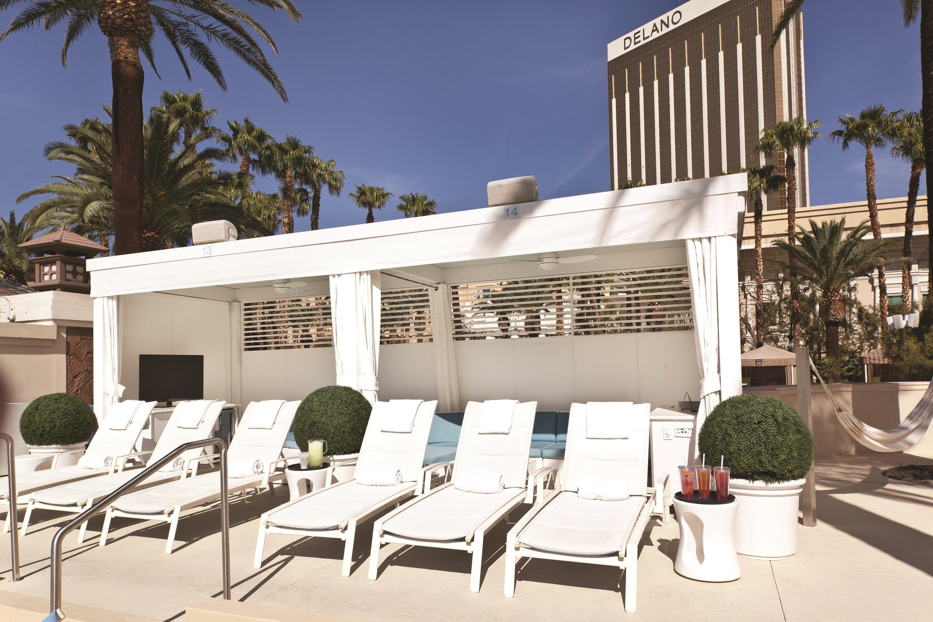 Las Vegas Cabanas - MGM Resorts International