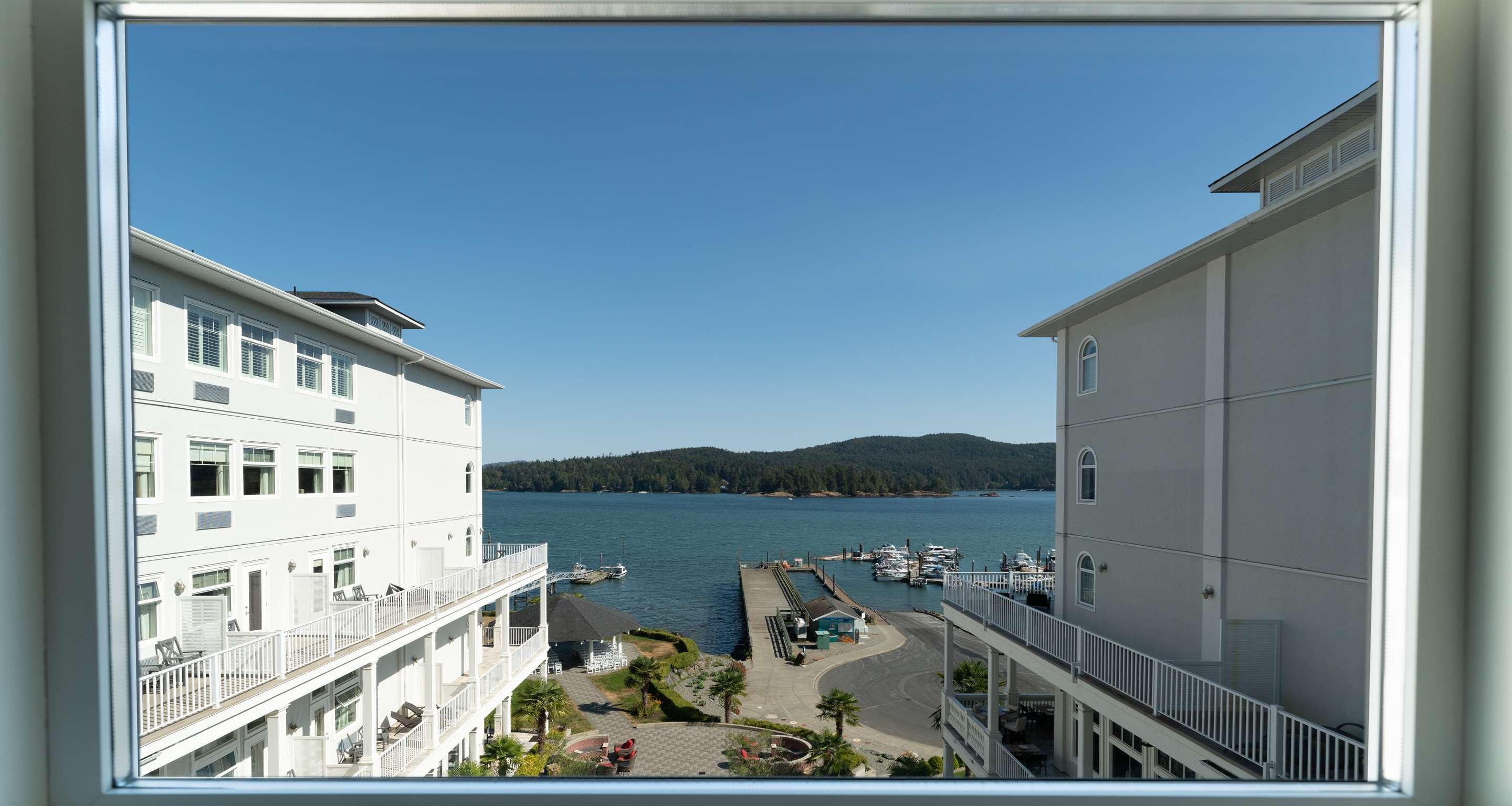 Hotel in Sooke  Prestige Oceanfront Resort