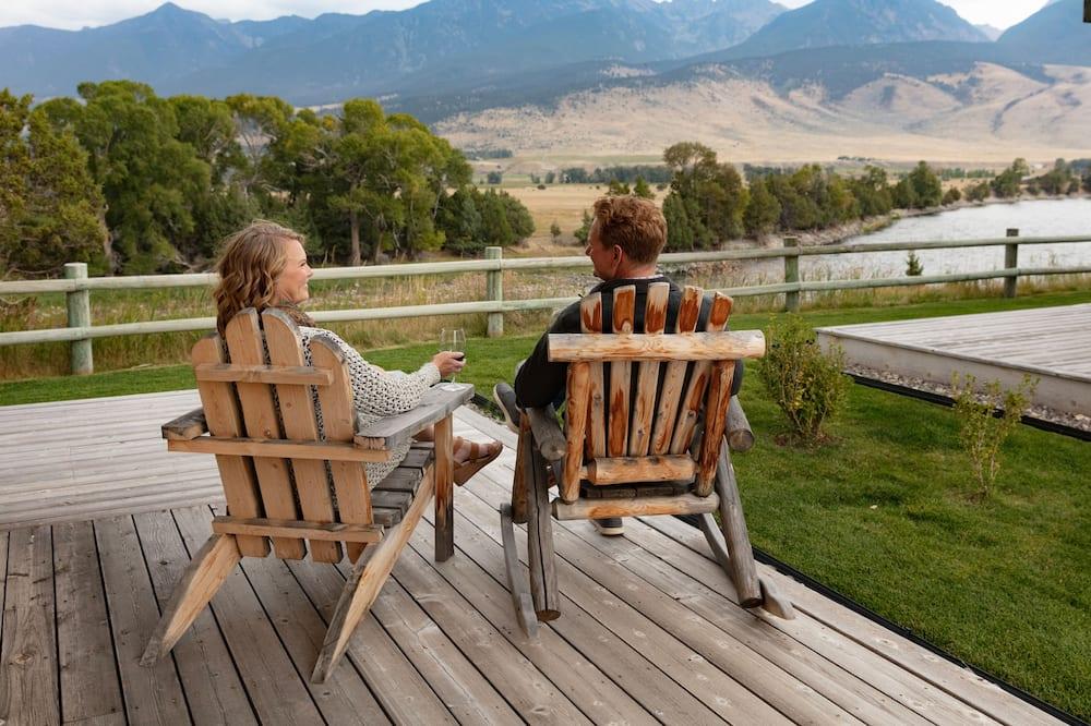 Yellowstone Valley Lodge, Livingston MT Lodging