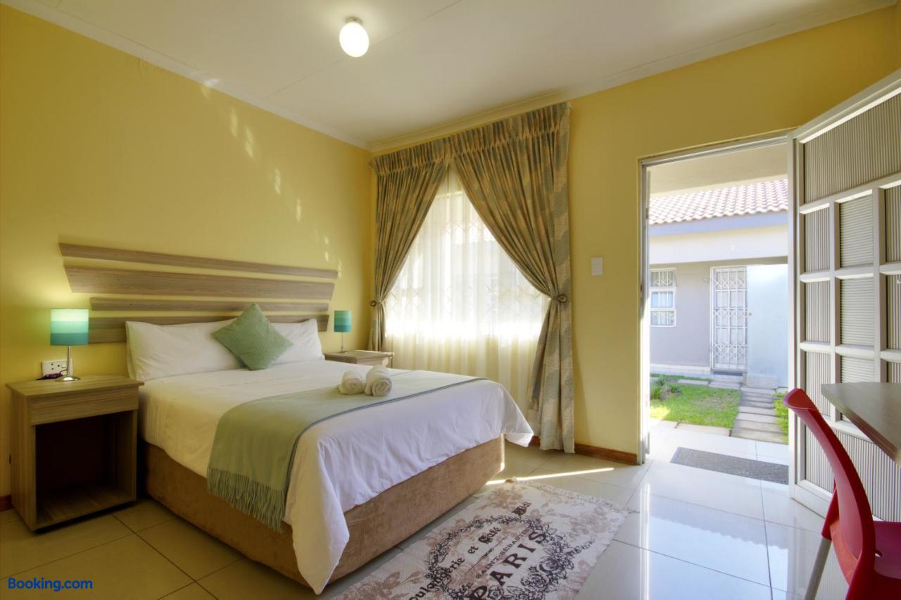 Road Lodge Richards Bay, Richards Bay - Compare Deals