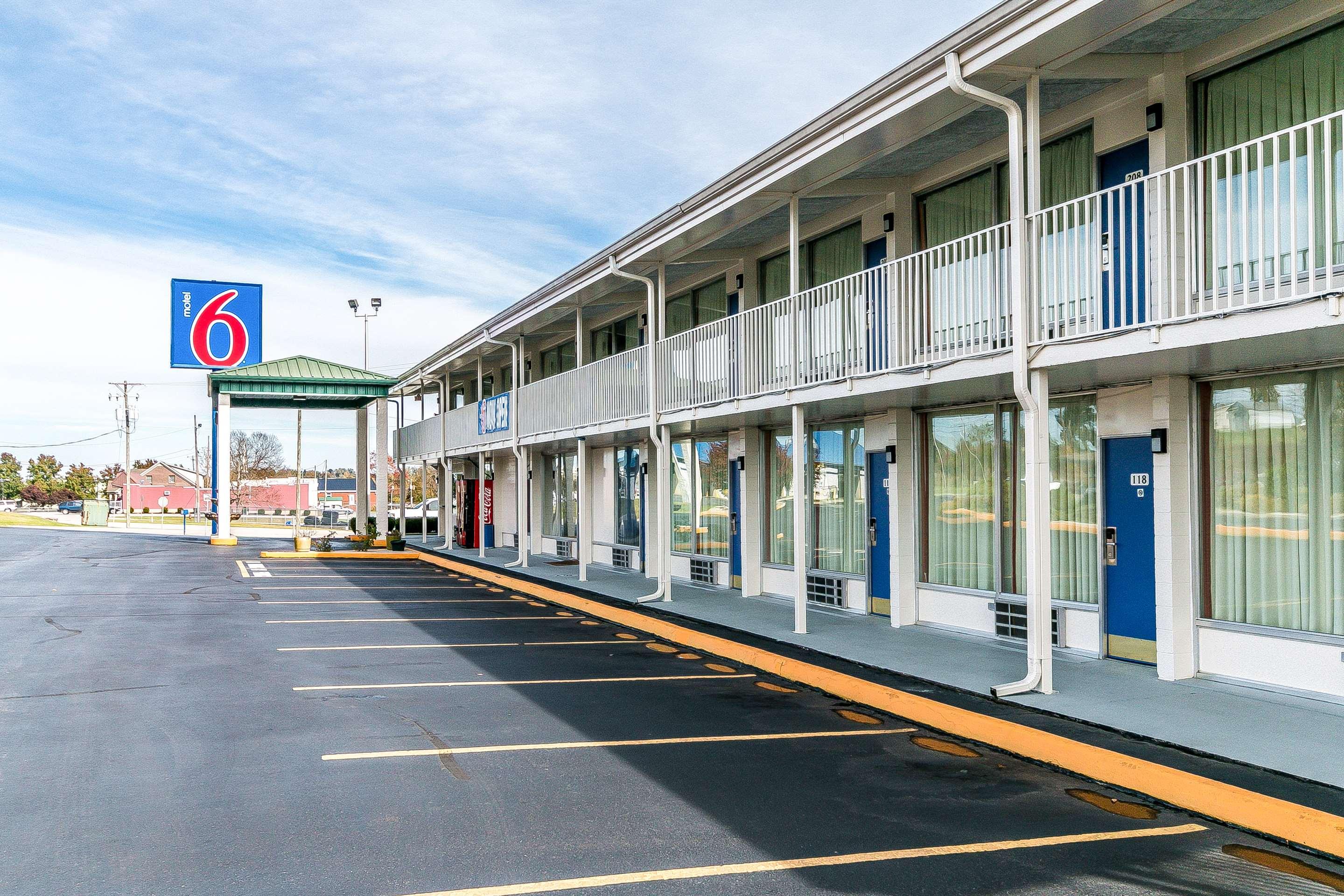 Motel 6 Somerset, KY, Somerset - Compare Deals