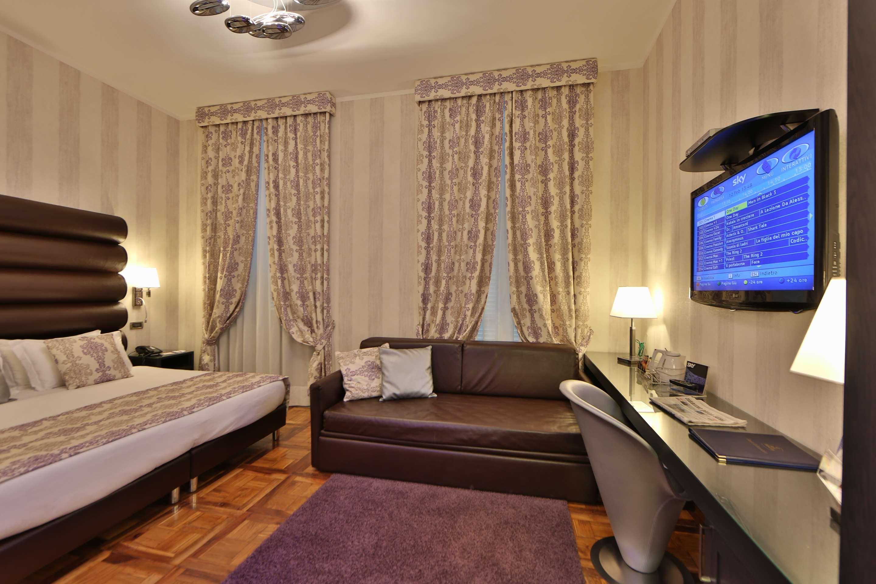 Best Western PLUS Hotel Genova, Turin | HotelsCombined