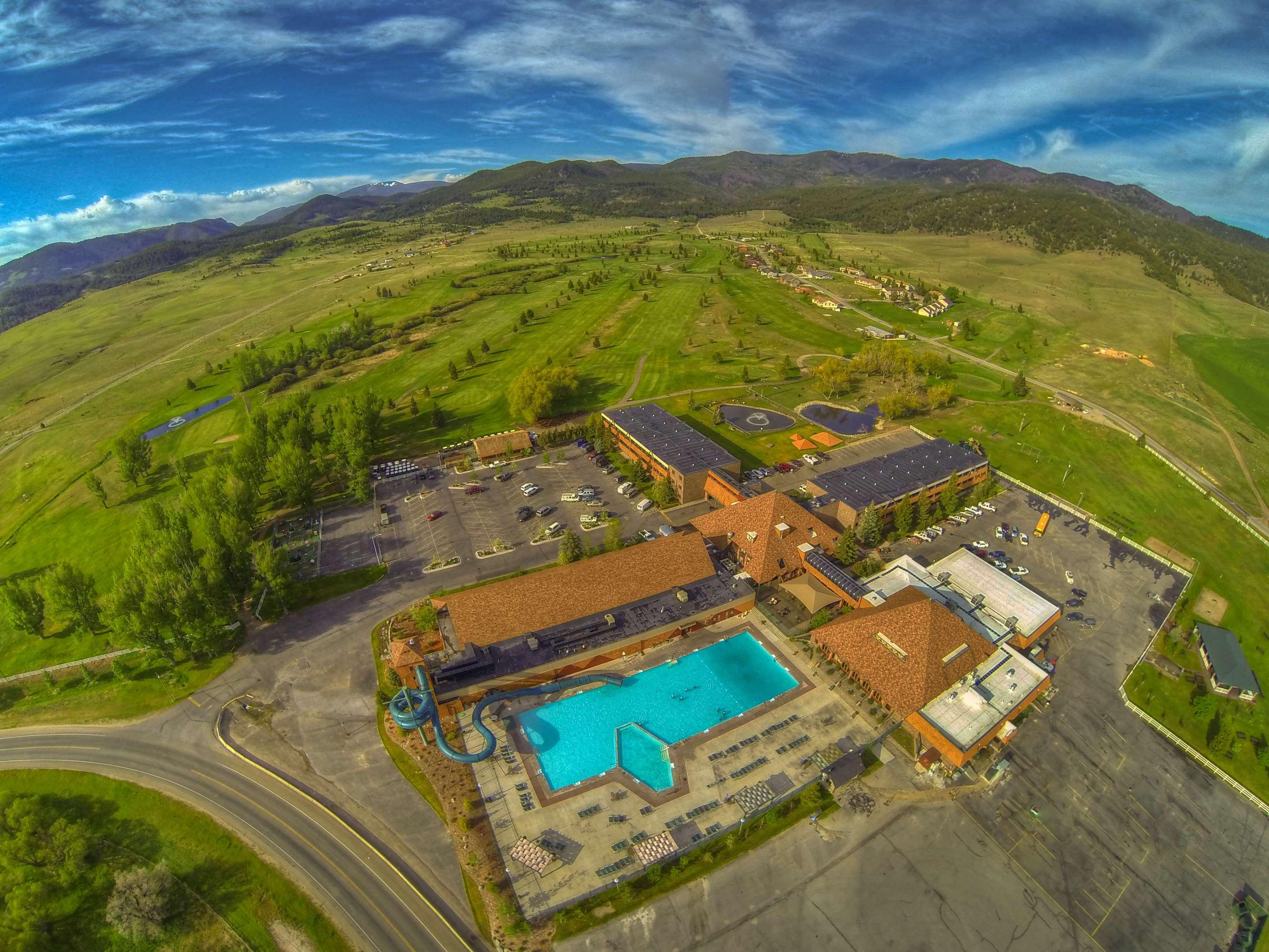 Fairmont Hot Springs Resort, Anaconda - Compare Deals