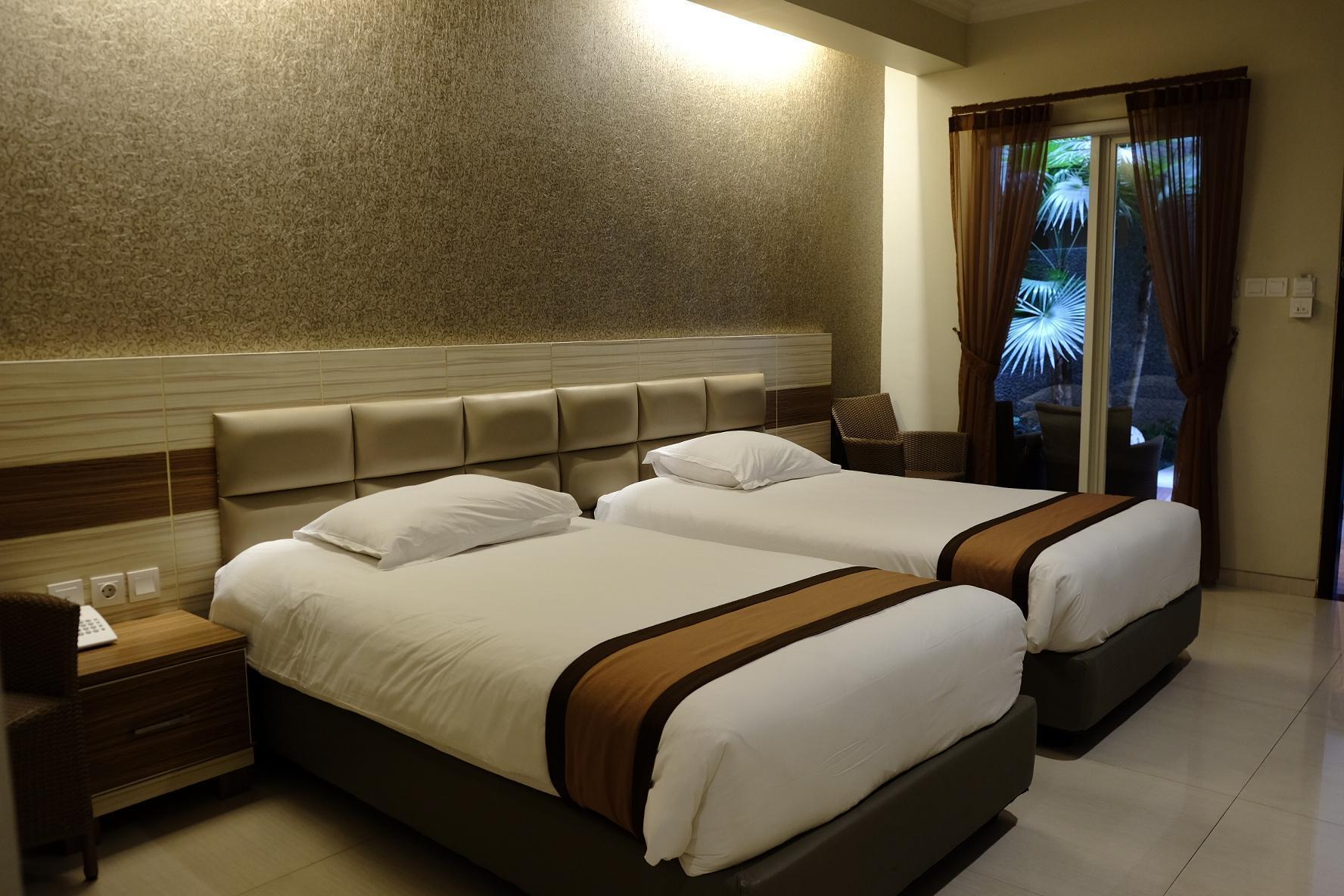 De Corner Guest House Malang HotelsCombined