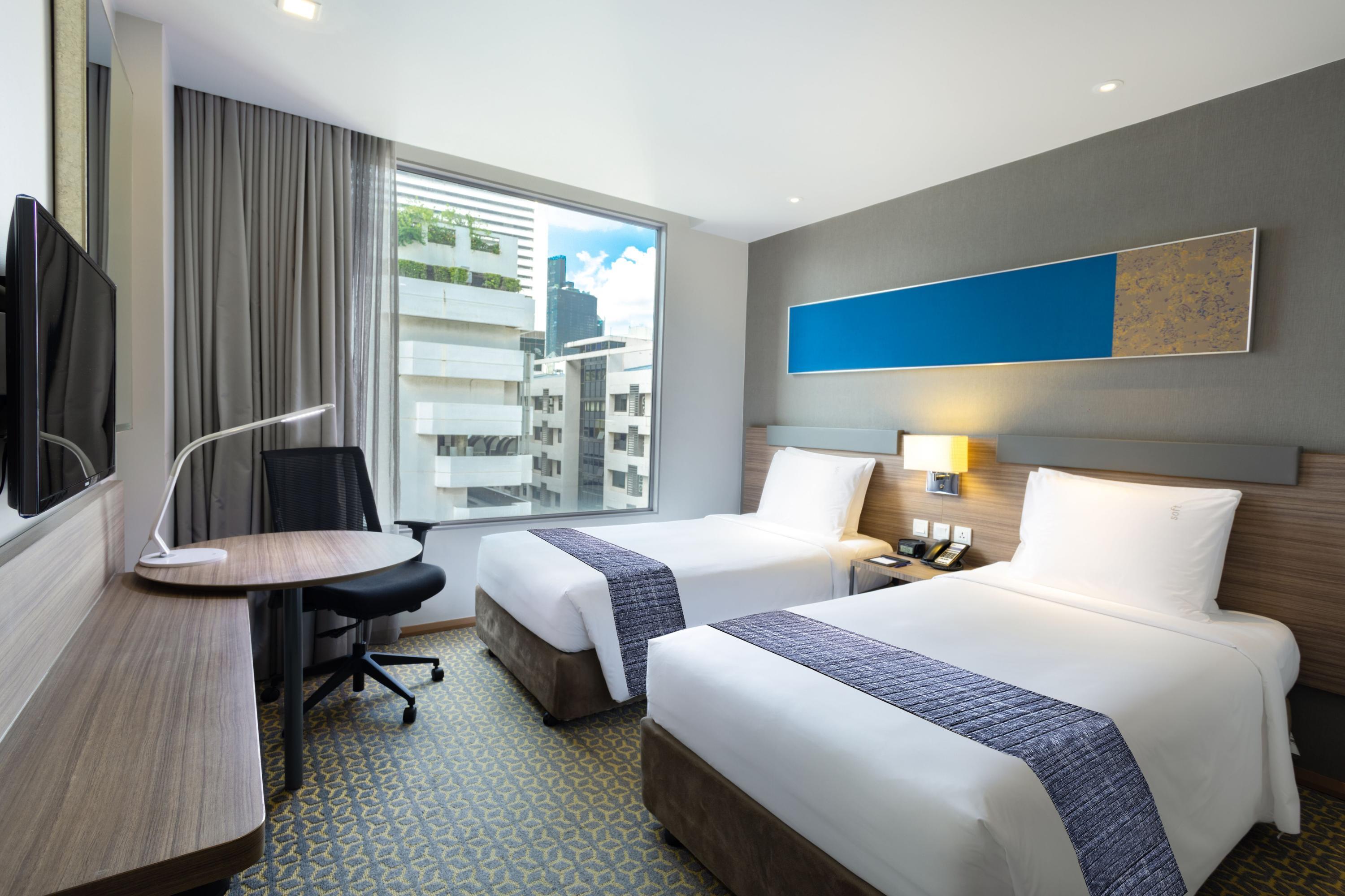 Holiday Inn Express Bangkok Sathorn Bangkok Thailand Compare Deals