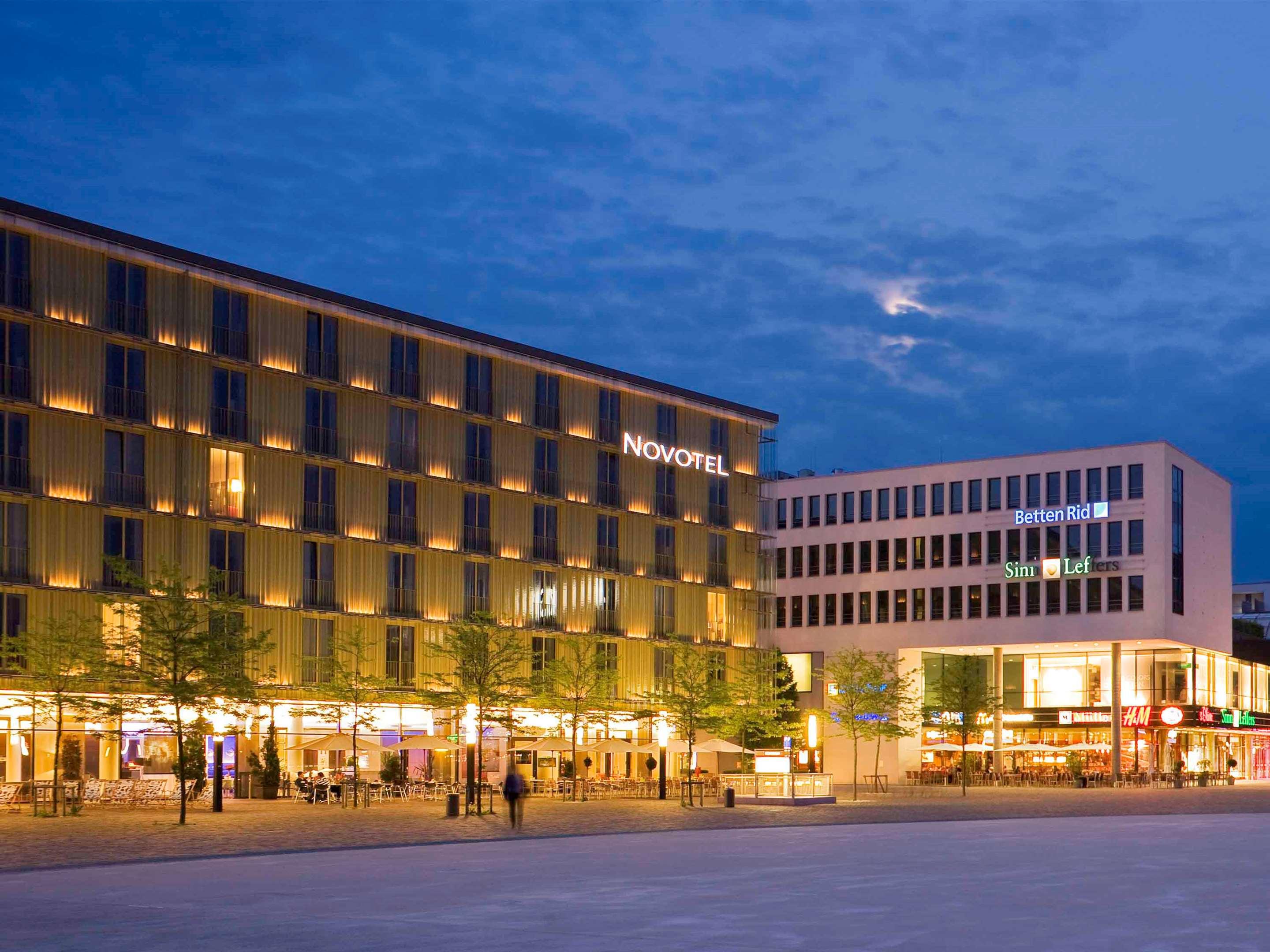 Holiday Inn Munich Unterhaching Unterhaching Compare Deals