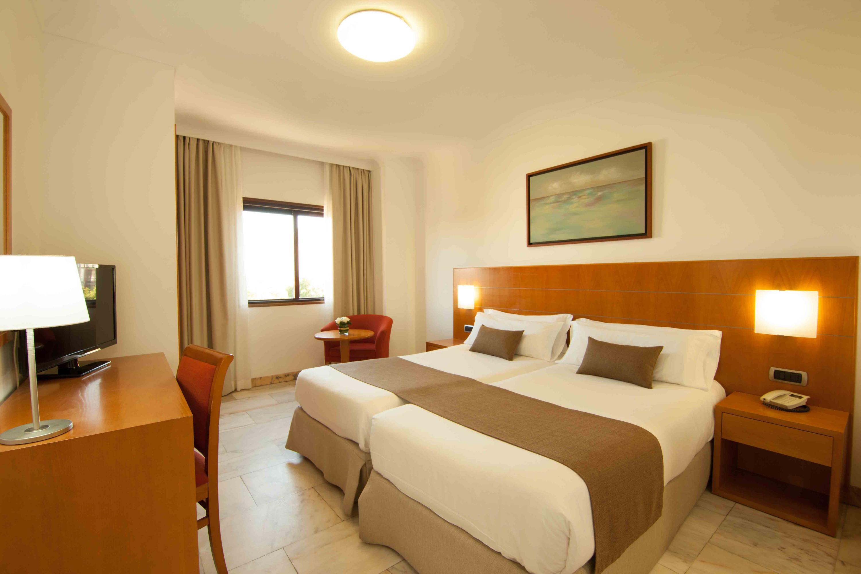 Budget hotels in Santa Cruz de Tenerife - Find Budget hotels hotel deals in  Santa Cruz de Tenerife, Spain | HotelsCombined