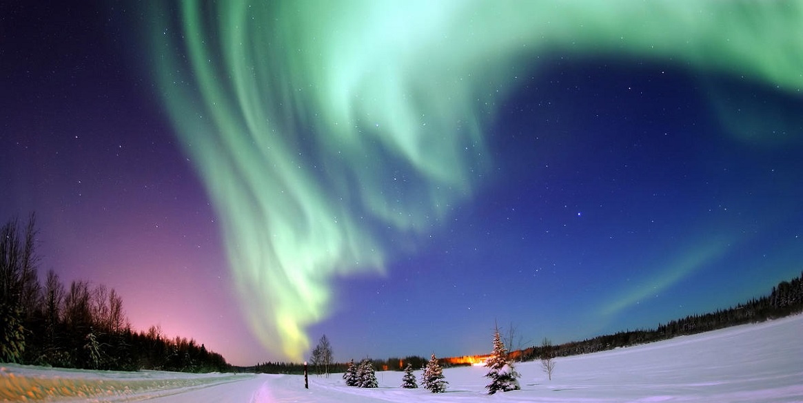 aurora borealis ice hotel alaska