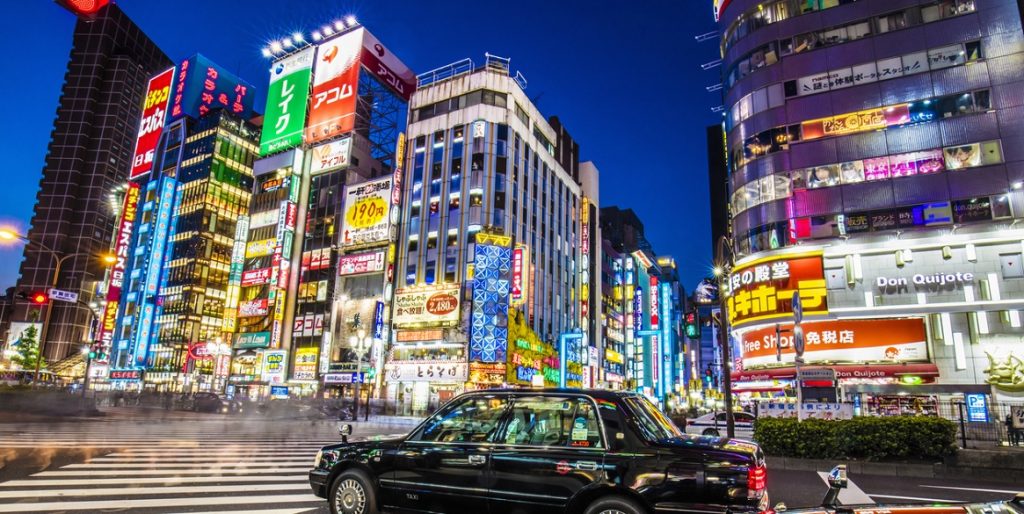 Where to Stay in Tokyo: Shibuya or Shinjuku - HotelsCombined Where to ...