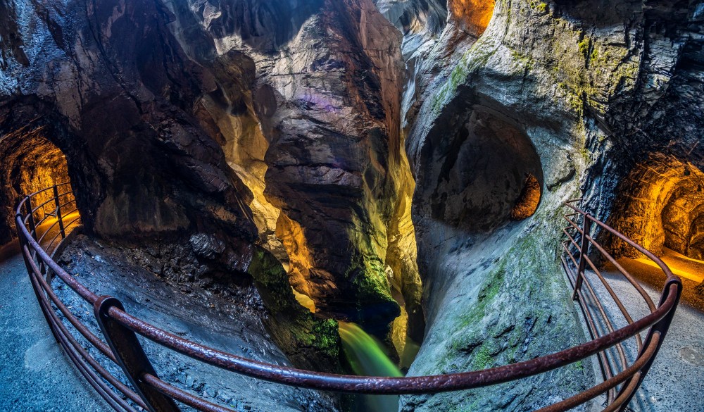 Truemmelbach Falls, Lauterbrunnen Valley, Stechelberg, Canton Bernese Oberland, Switzerland