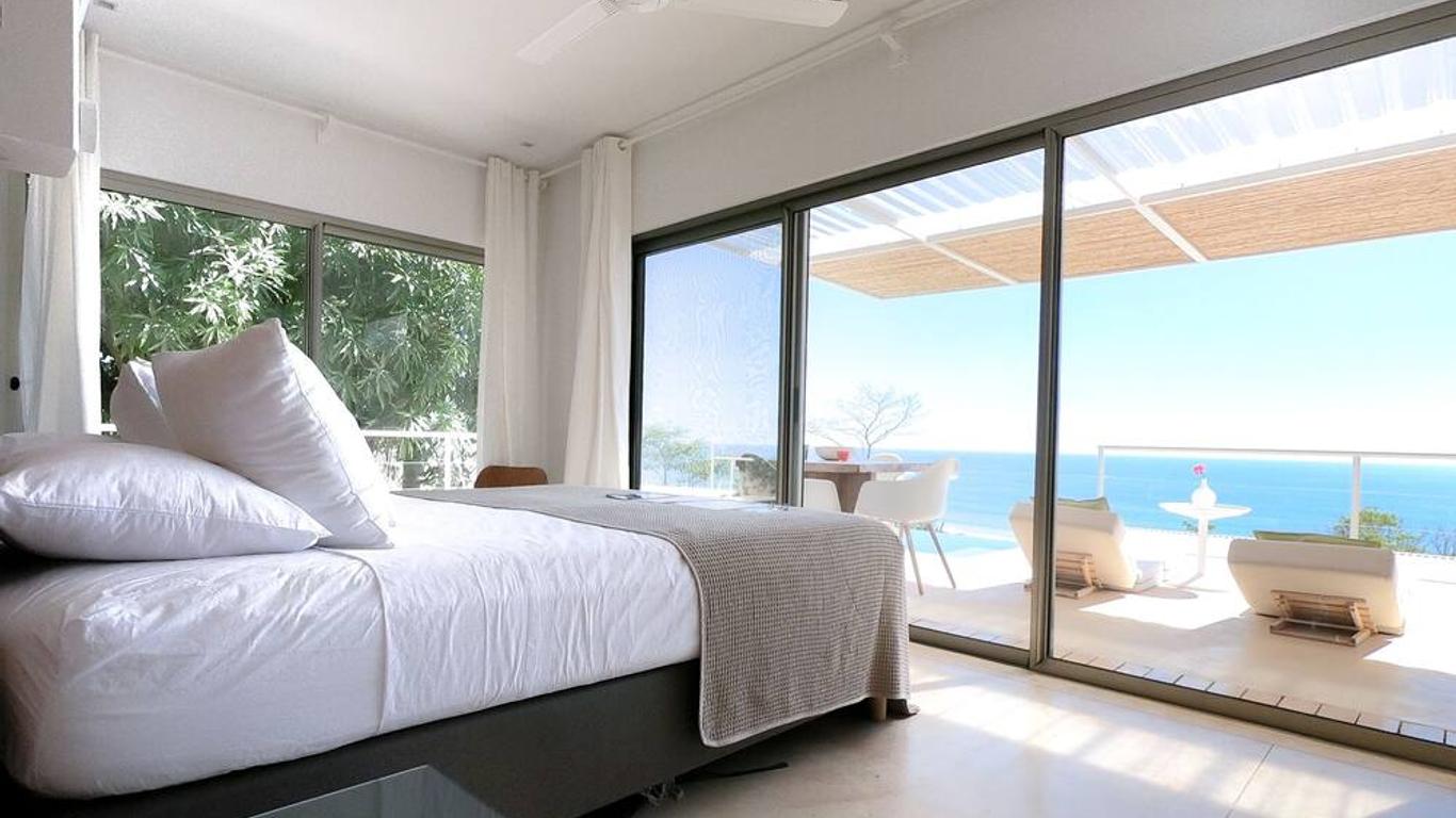 Akwa Santa Teresa Ocean View Villas & Rooms