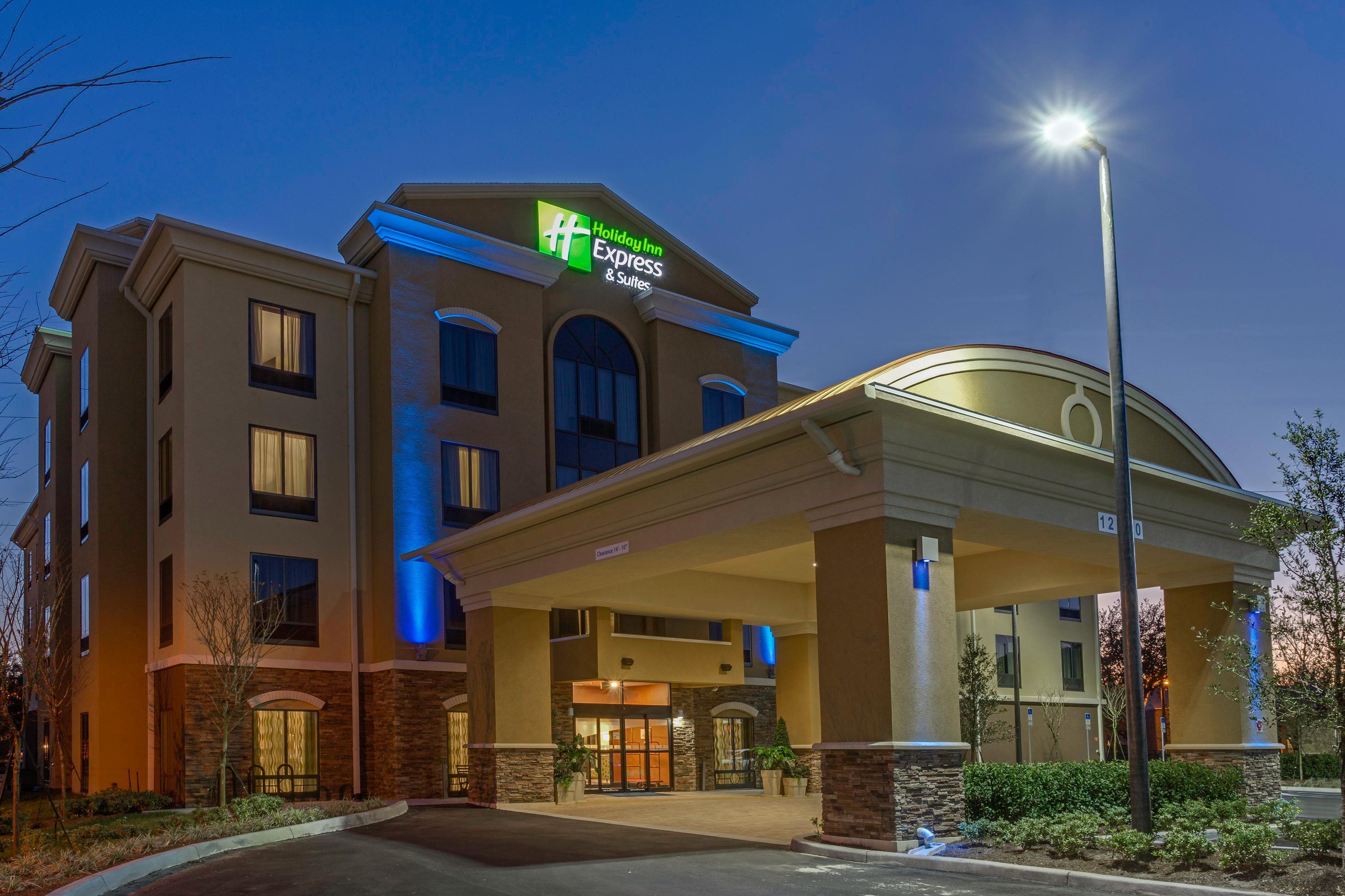 Holiday Inn Express Suites Orlando East Ucf Area Orlando   Leonardo 1304389 MCOQT 4364860784 O 667156 