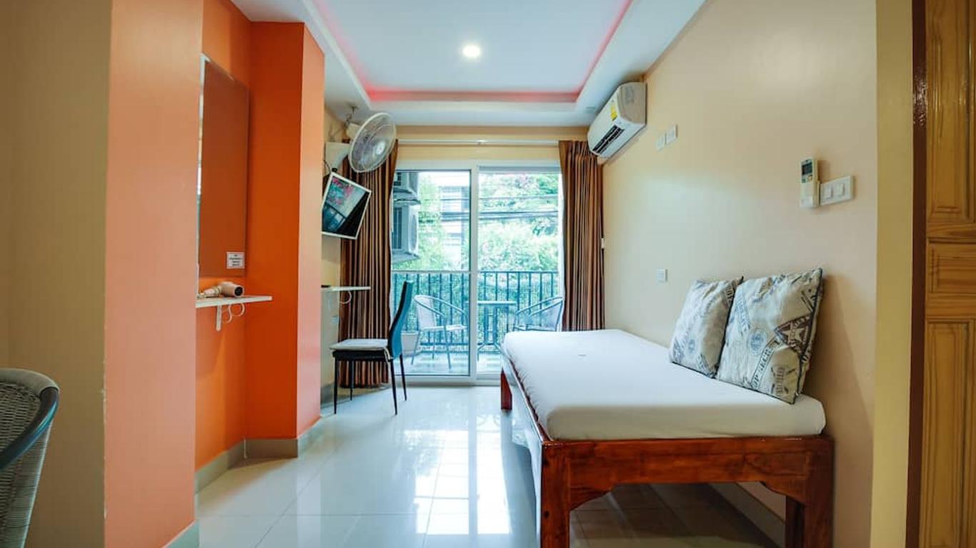 OYO 1027 Patumnak Beach Guesthouse