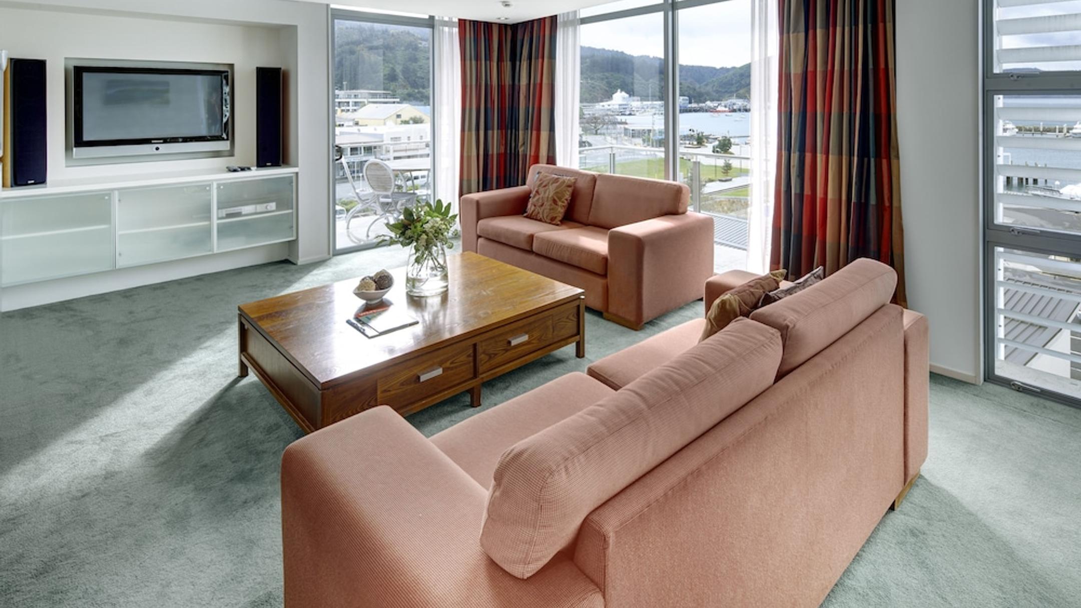 Picton Yacht Club Hotel, Picton | HotelsCombined