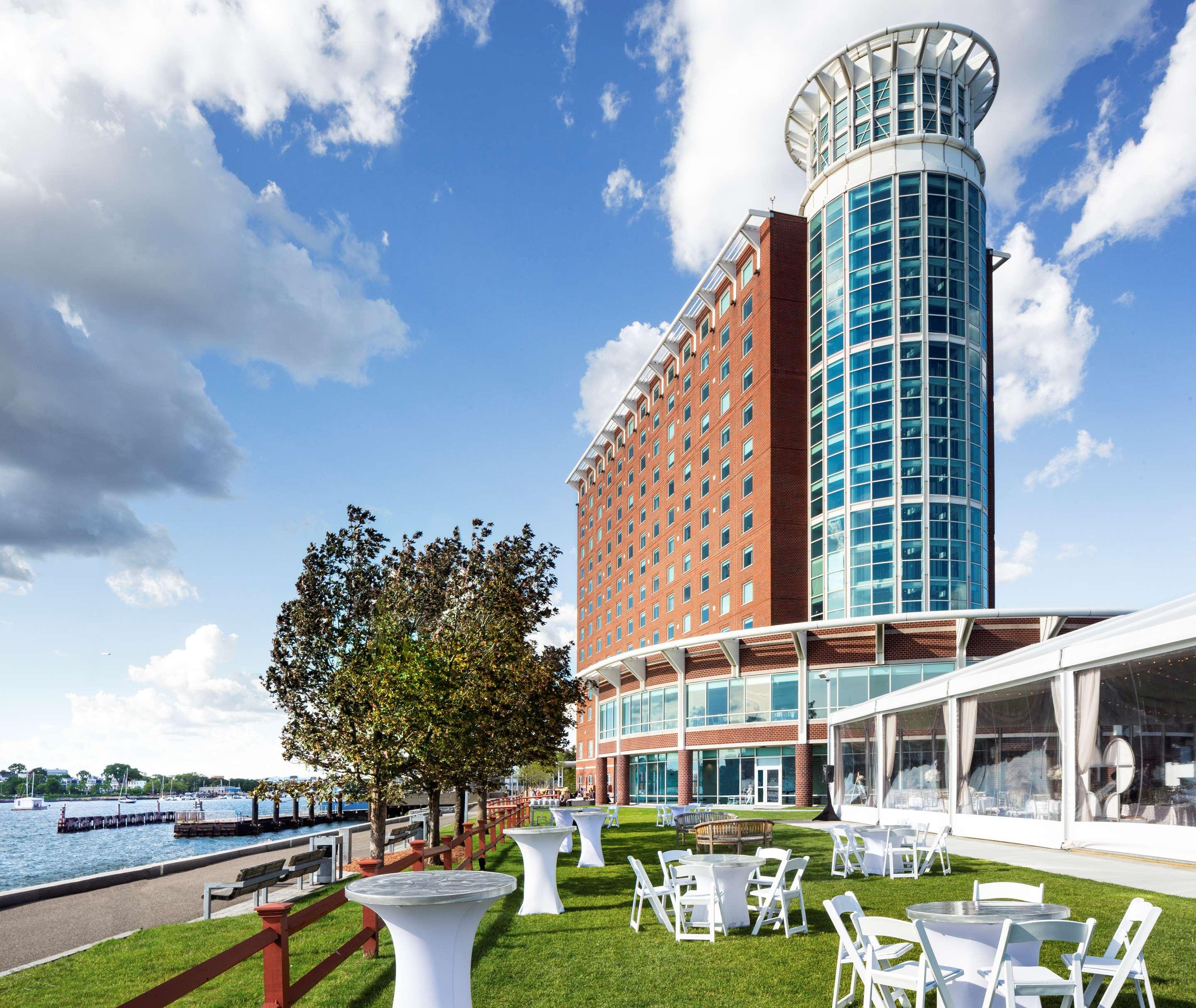 Hyatt Regency Boston Harbor Boston Compare Deals   Ice 49650 71931119 3XL 816109 