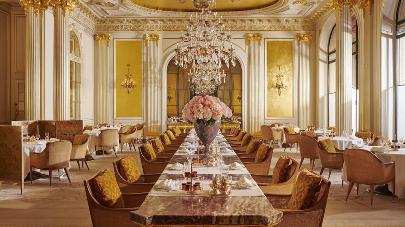 Hotel Plaza Athenee