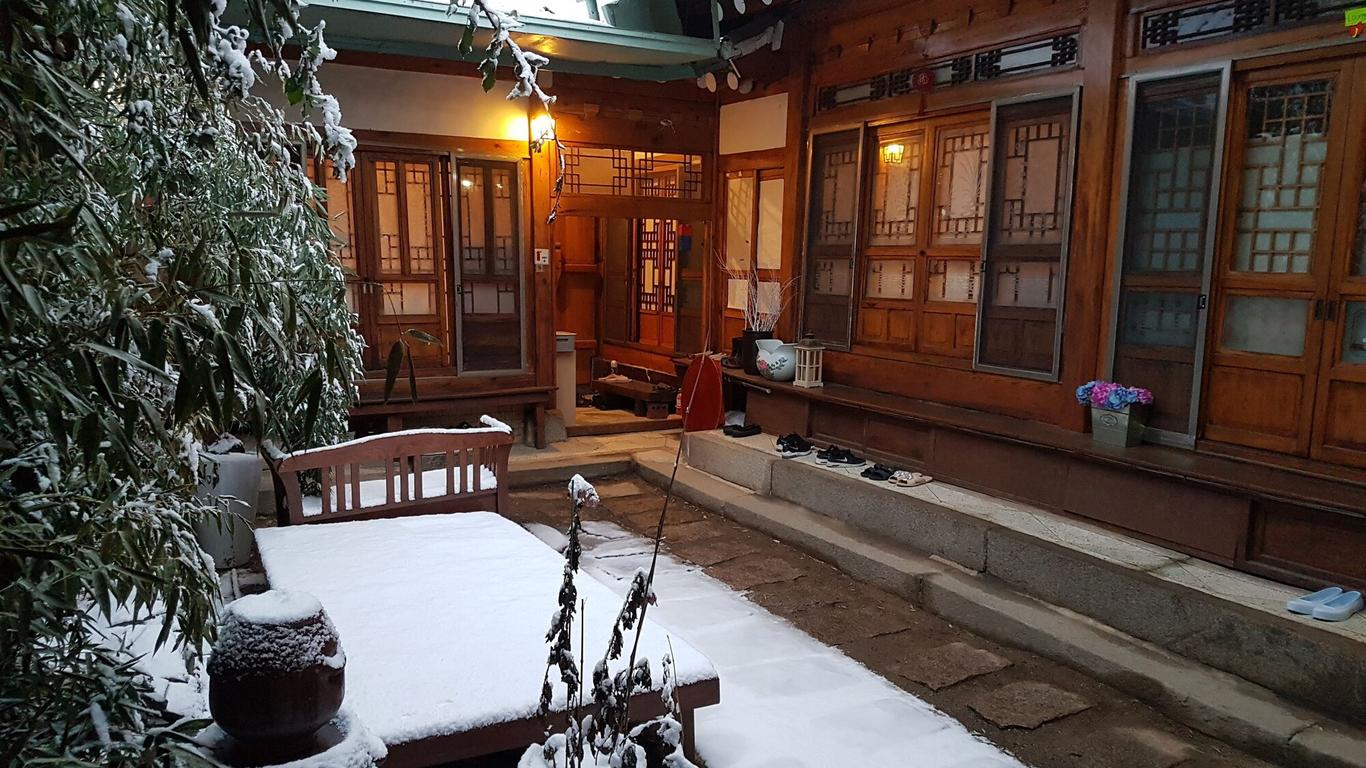 Gongsimga Hanok Guesthouse