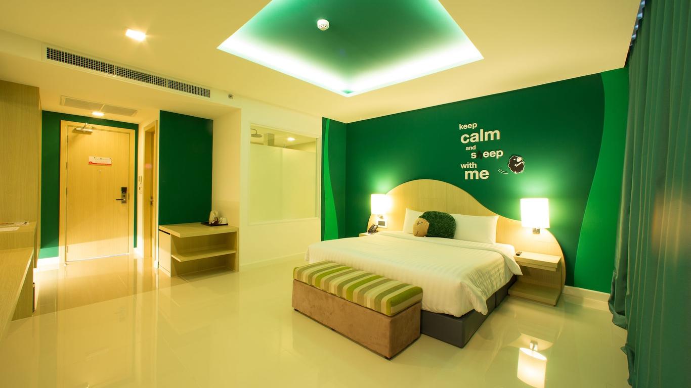 Sleep With Me Hotel Design Hotel @ Patong (Sha Plus+)