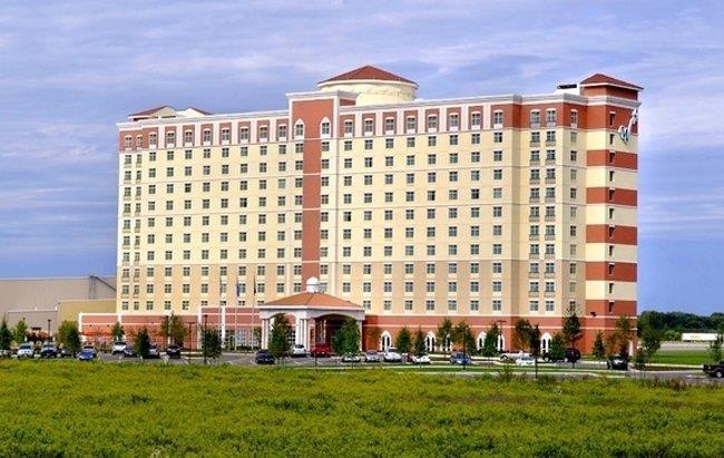hotels around winstar casino