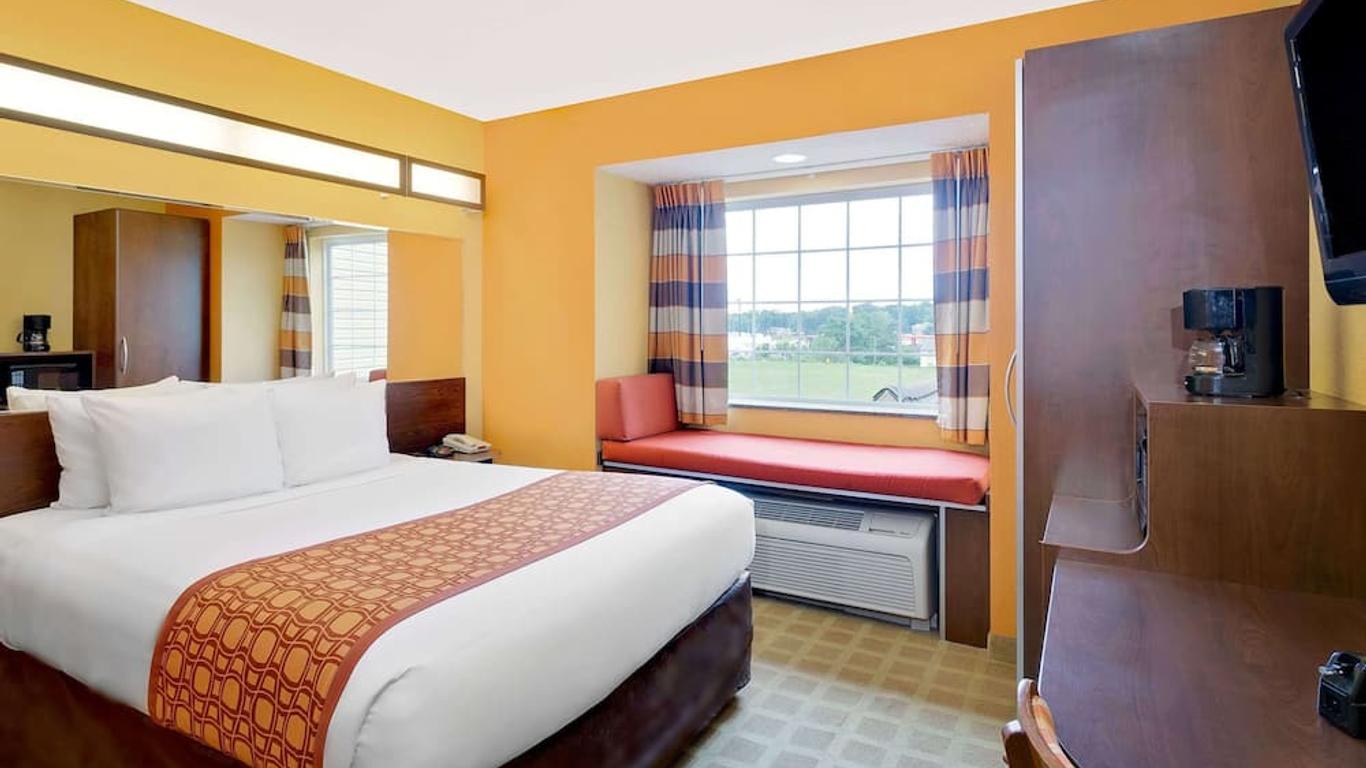 Microtel Inn & Suites by Wyndham Princeton