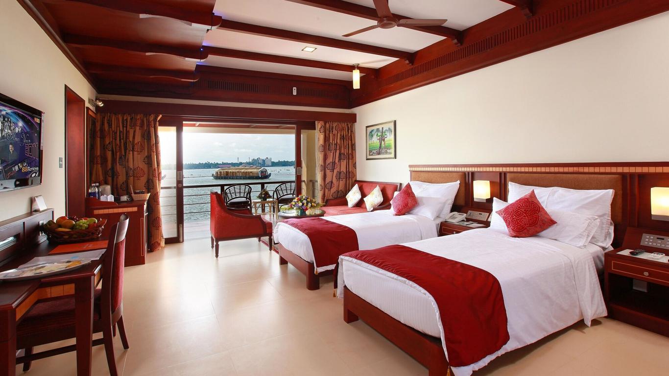 Sterling Lake Palace Alleppey