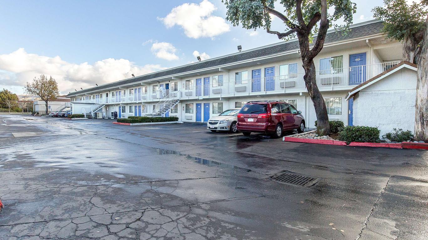 Motel 6 Hayward, Ca - East Bay