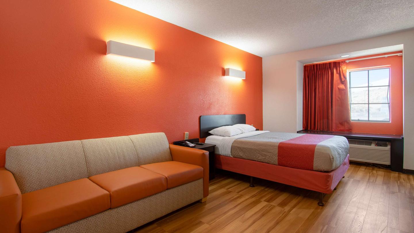 Motel 6 El Paso - Southeast, El Paso, TX, United States - Compare Deals