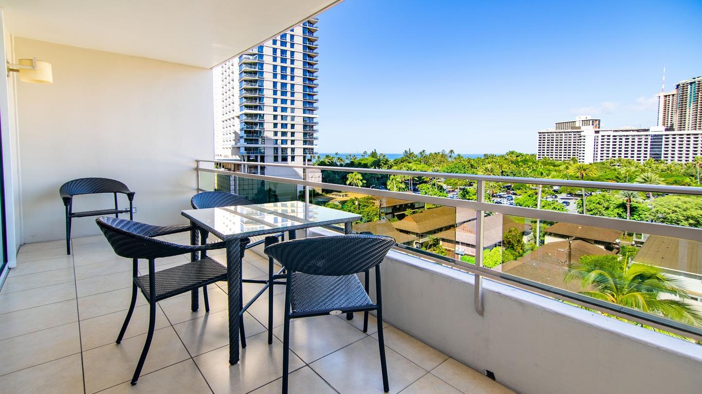 Regency On Beachwalk Waikiki By Outrigger