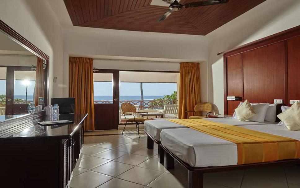 Coral Sands Hotel, Hikkaduwa | HotelsCombined