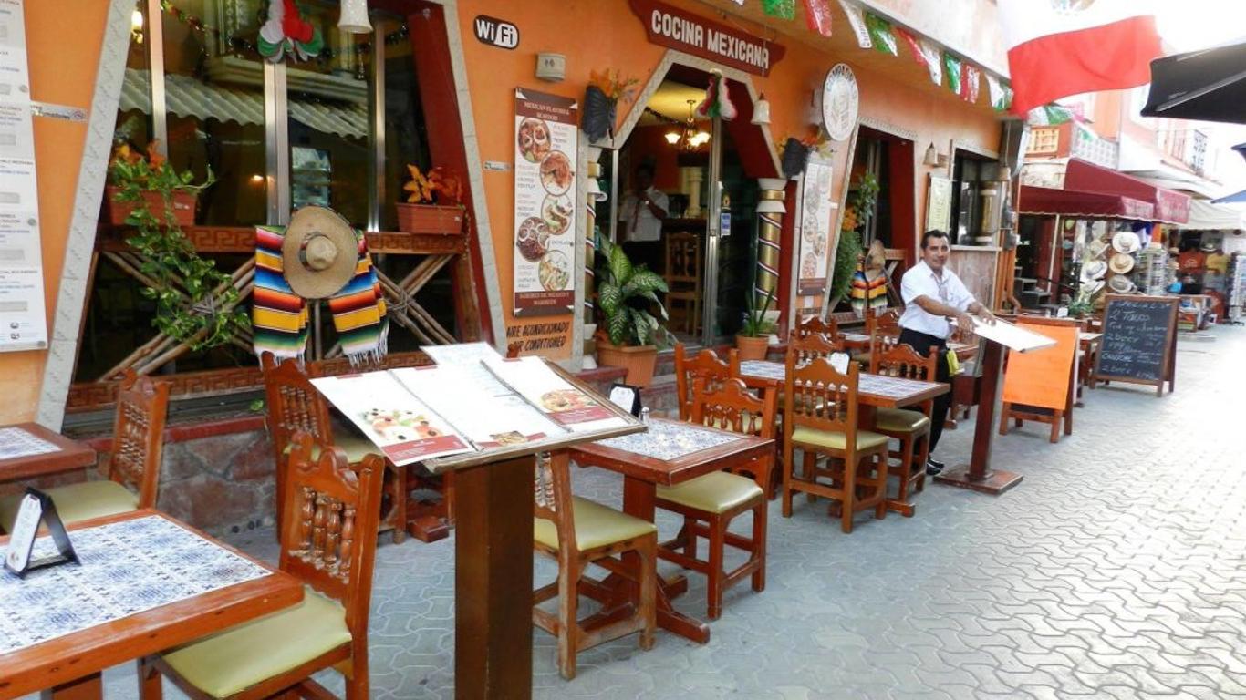 Hotel Bucaneros Isla Mujeres