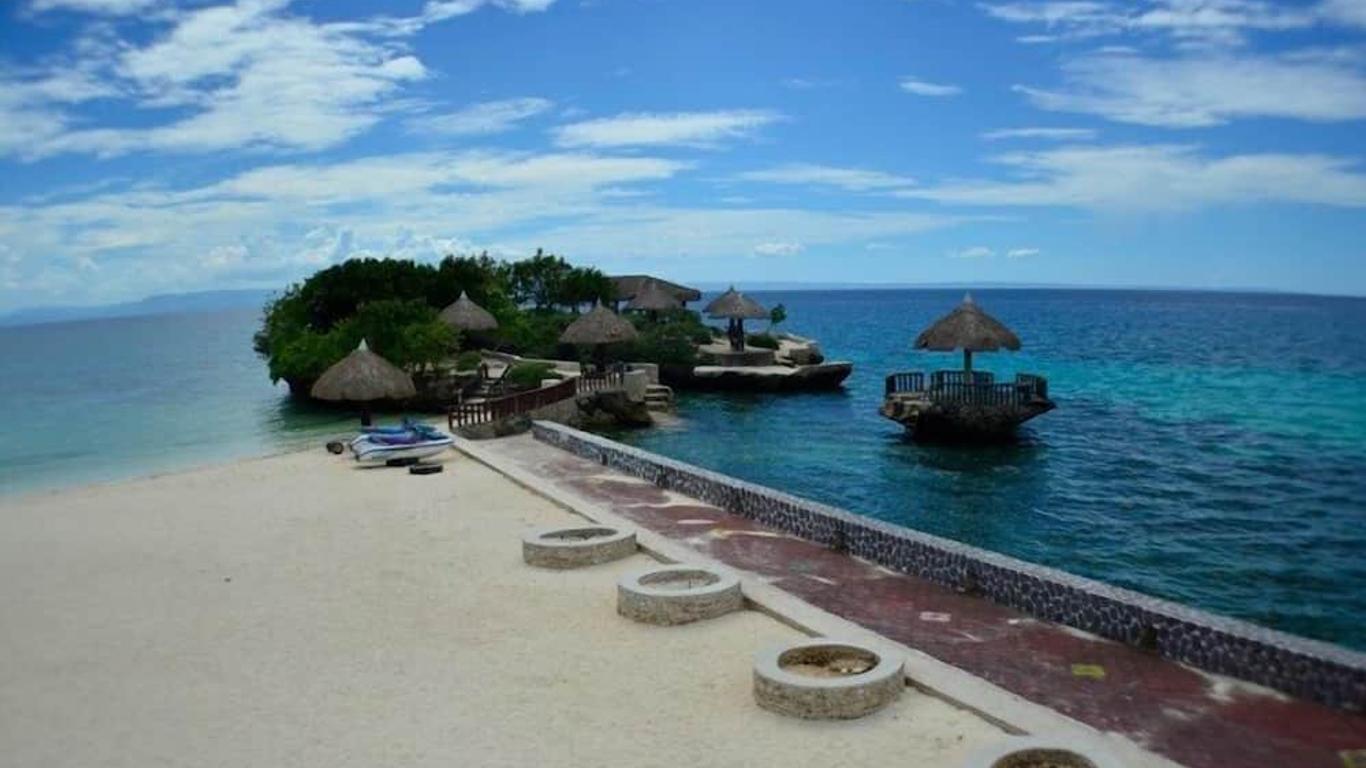 Mangodlong Rock Resort