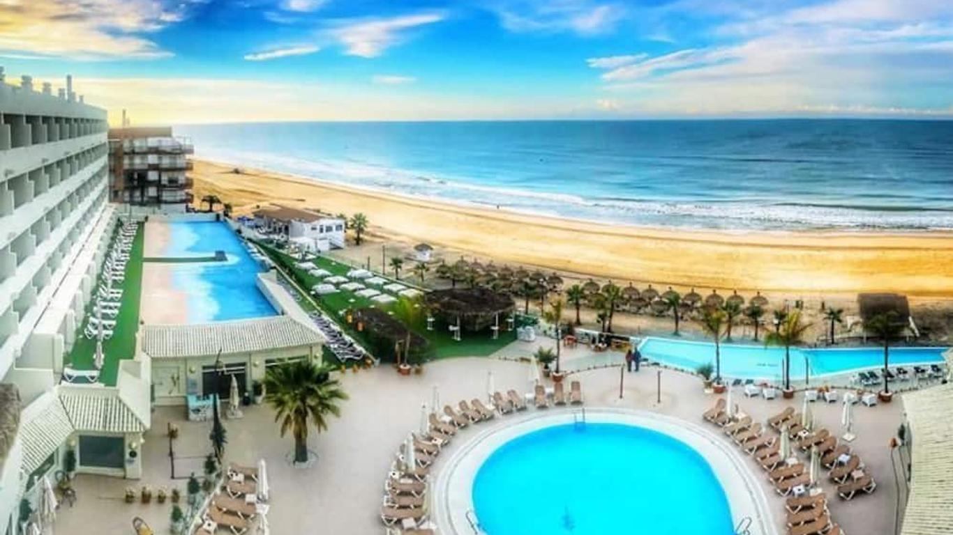 On Hotels Oceanfront - Adults Only