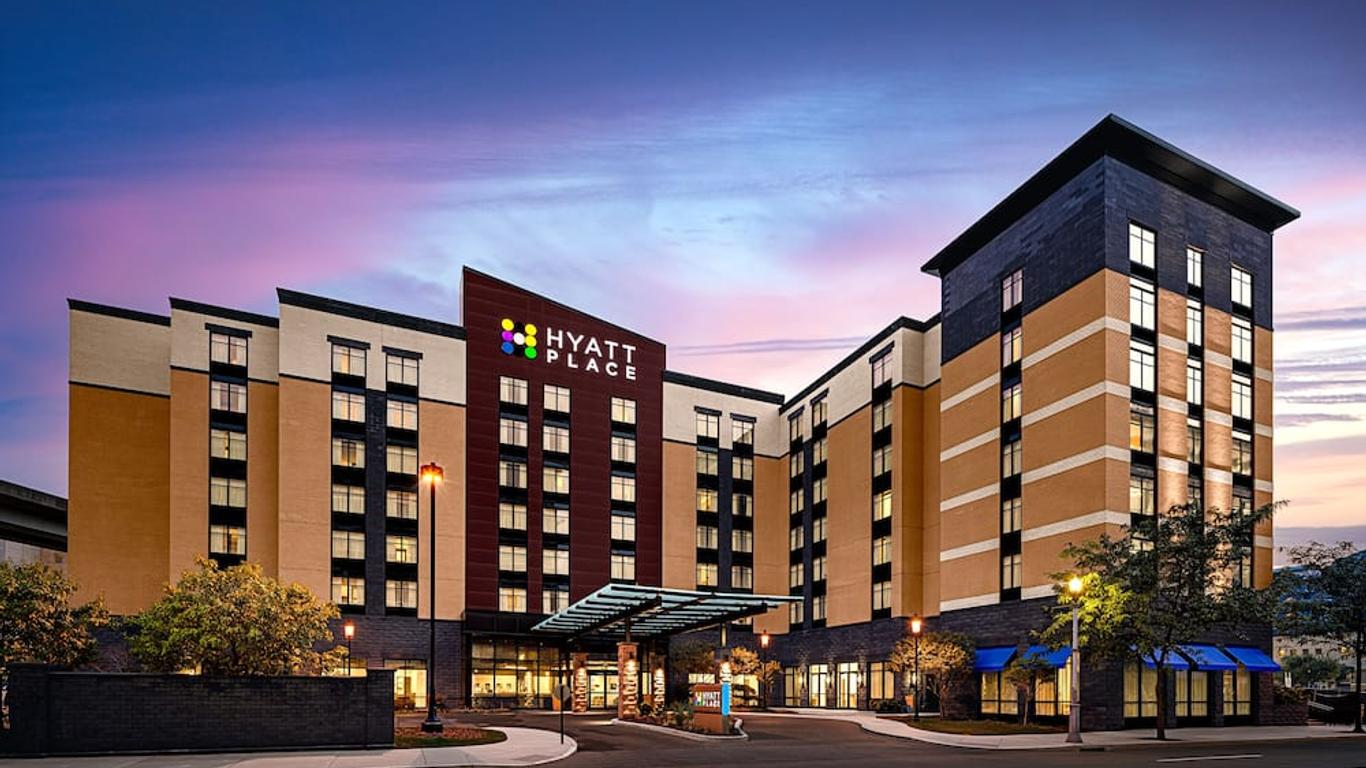 Hyatt Place Pittsburgh North Shore