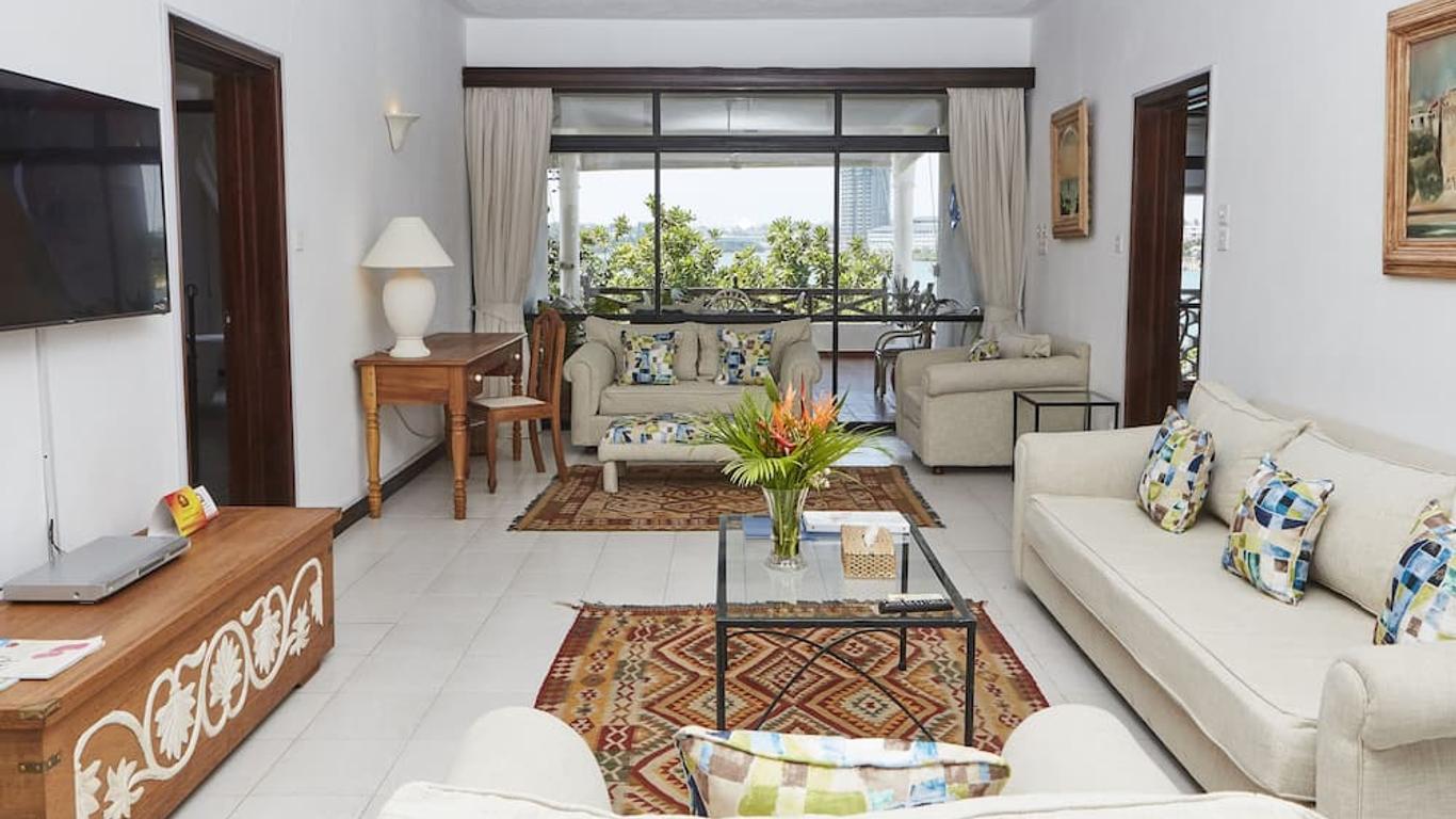 Tamarind Village Hotel Apartments