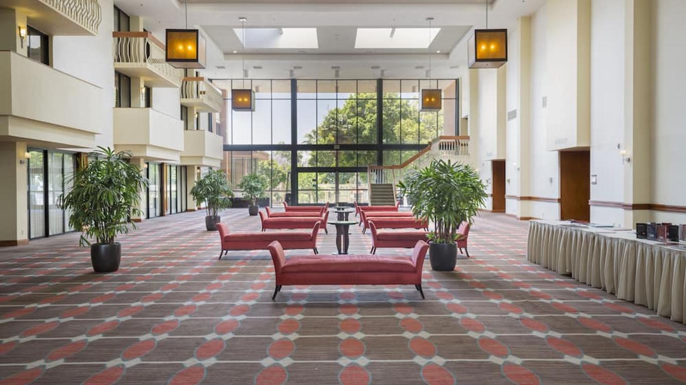 Ontario Airport Hotel & Conference Center