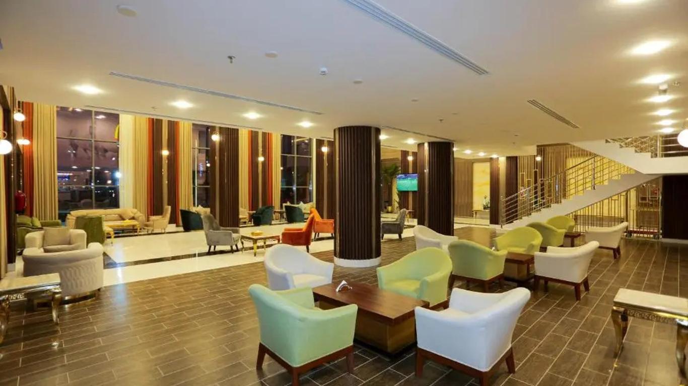 Tulip Plaza Hotel