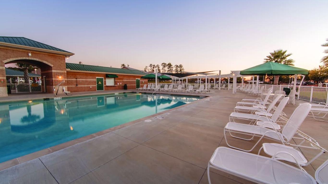 Holiday Inn Club Vacations Piney Shores Resort