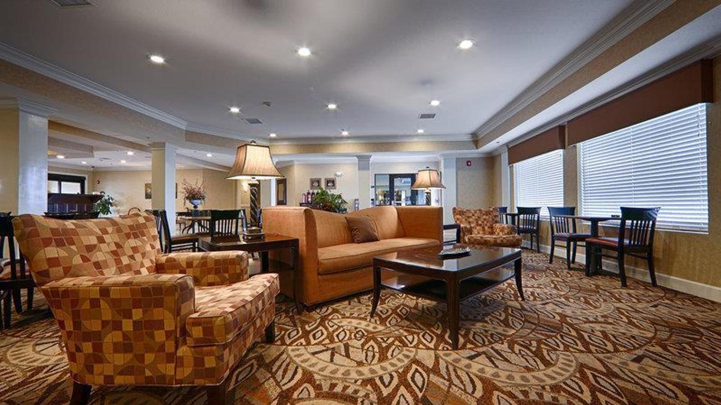 Best Western PLUS Valdosta Hotel & Suites, Valdosta | HotelsCombined