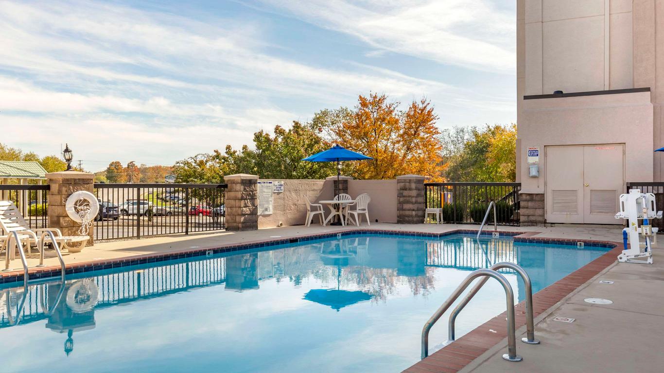 Comfort Inn Greensboro - Kernersville