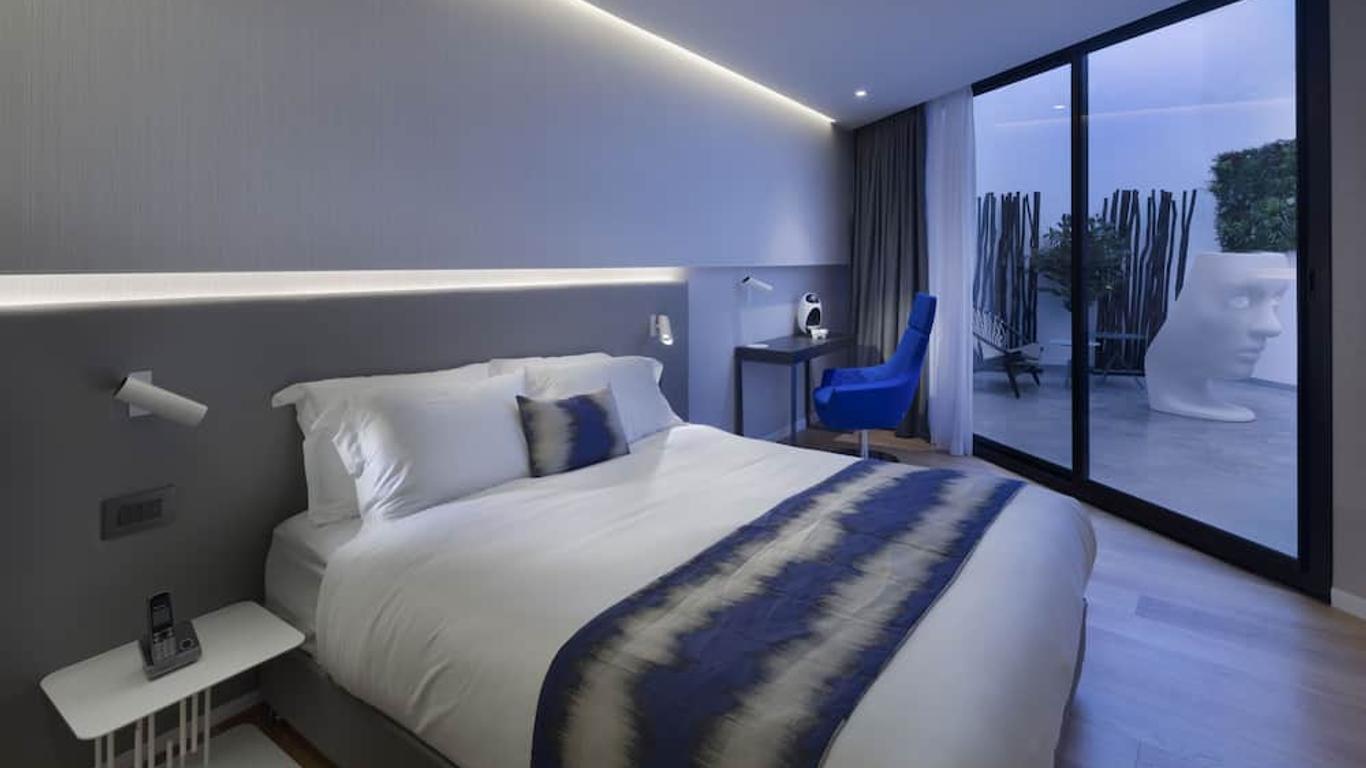 Ultra Tel Aviv Boutique Hotel