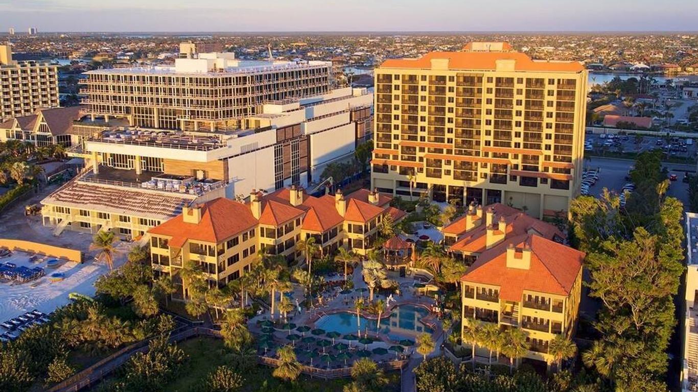 2 Bedroom Suite at Eagles Nest Marco Island Beach