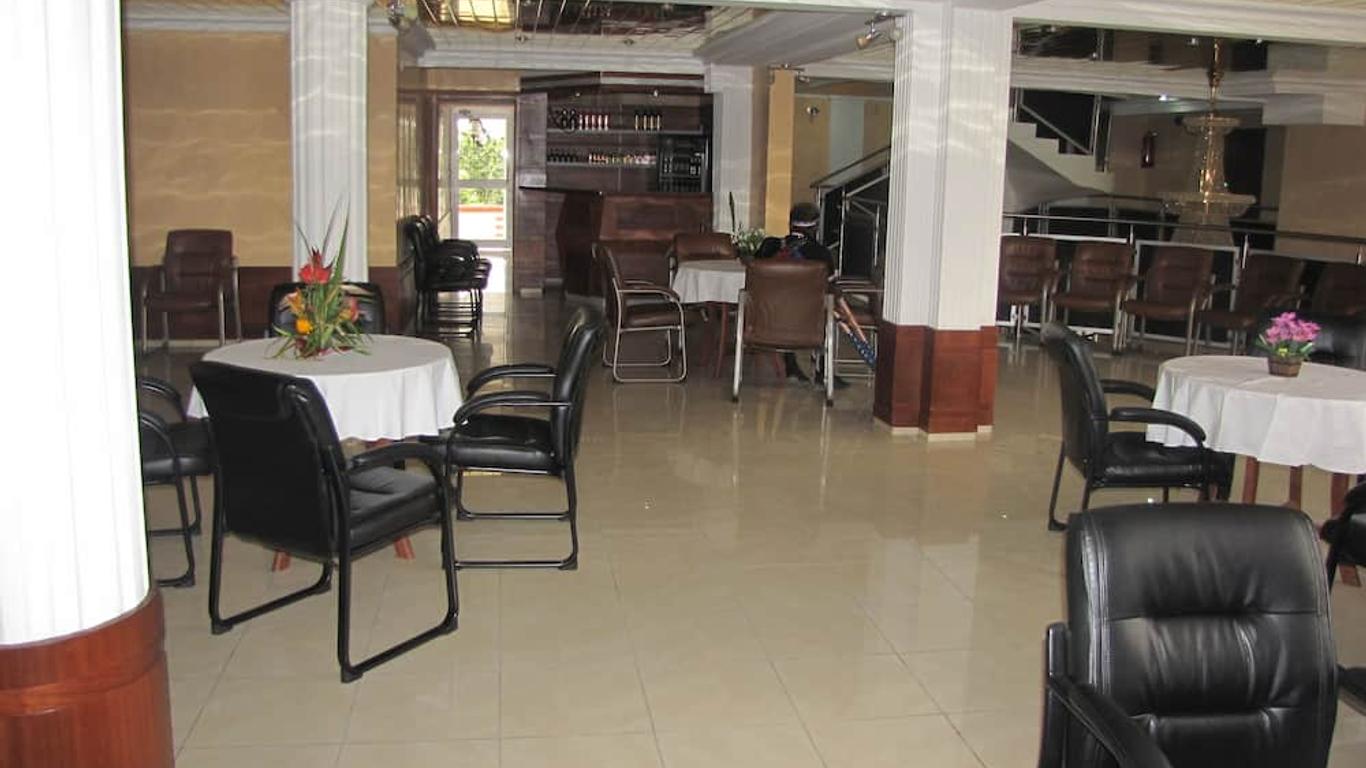 Afrique Hotel Douala Airport