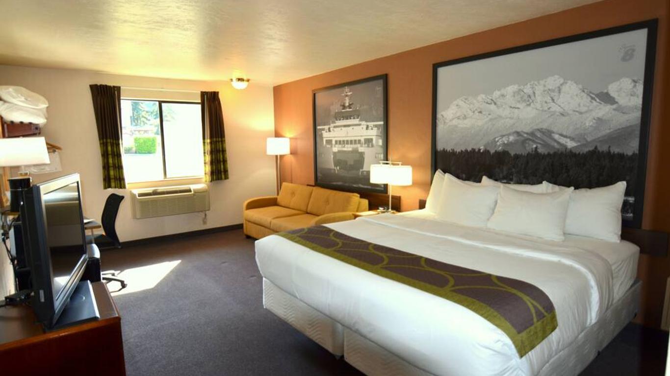 Super 8 by Wyndham Port Angeles at Olympic National Park