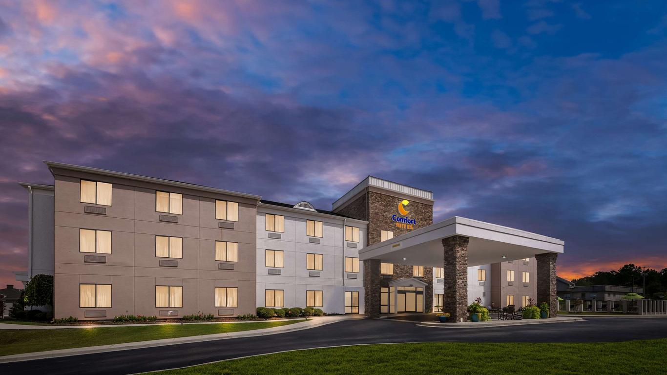 Comfort Suites Cullman I-65 Exit 310