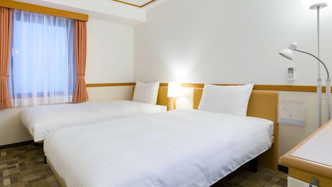 Toyoko Inn Okinawa Naha Asahibashi Ekimae