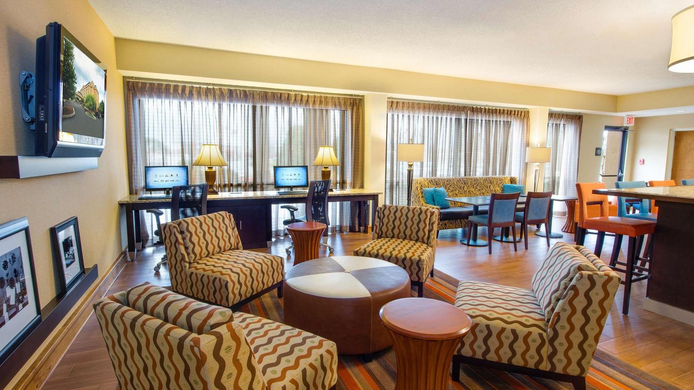 Hampton Inn Atlanta-Southlake