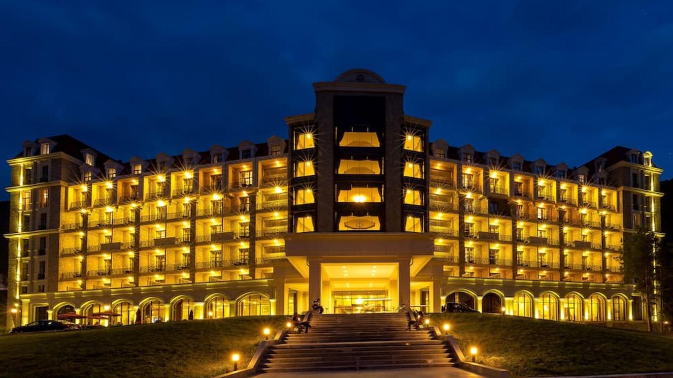 Marxal Resort & Spa