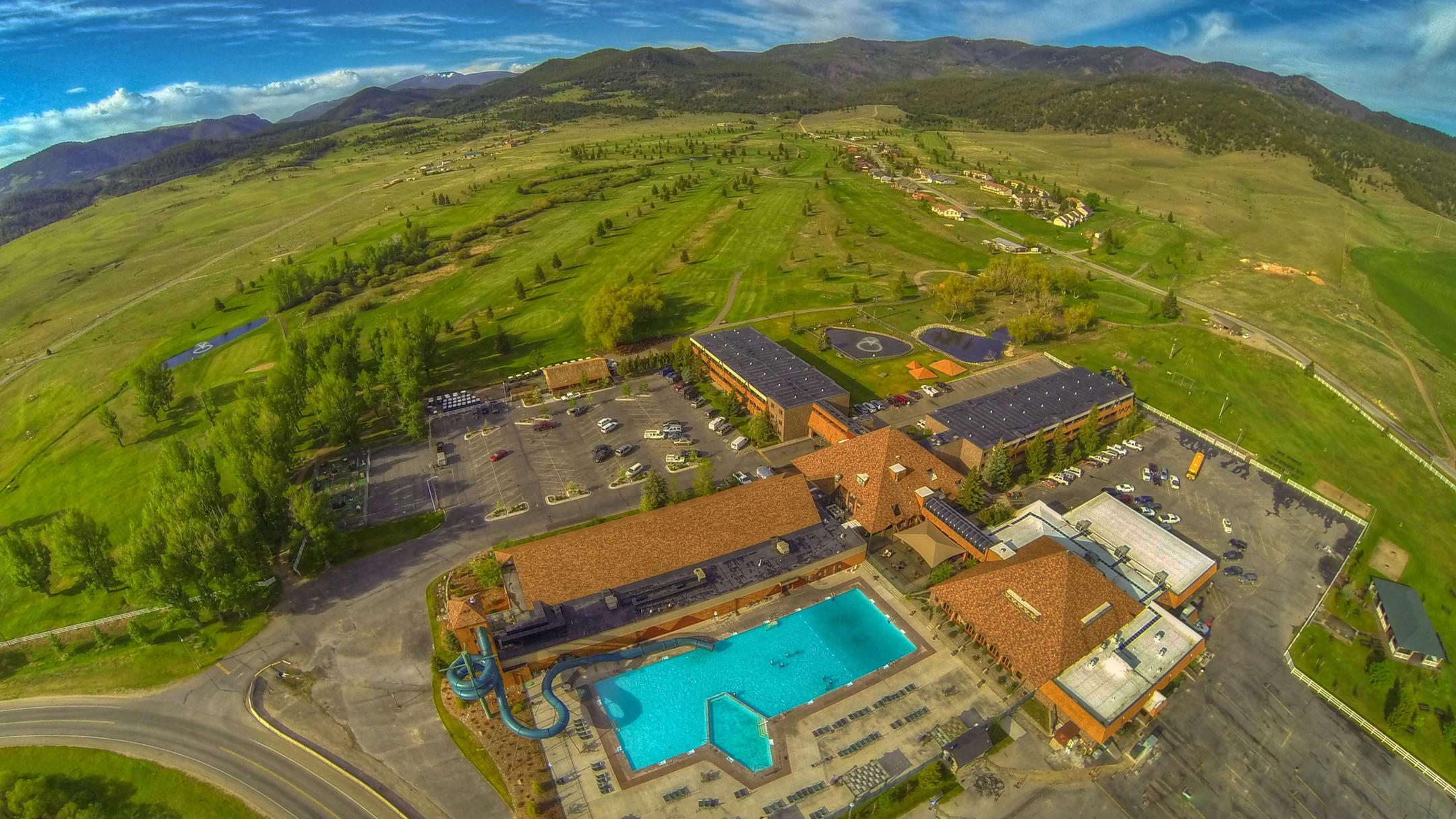 fairmont-hot-springs-resort-anaconda-hotelscombined